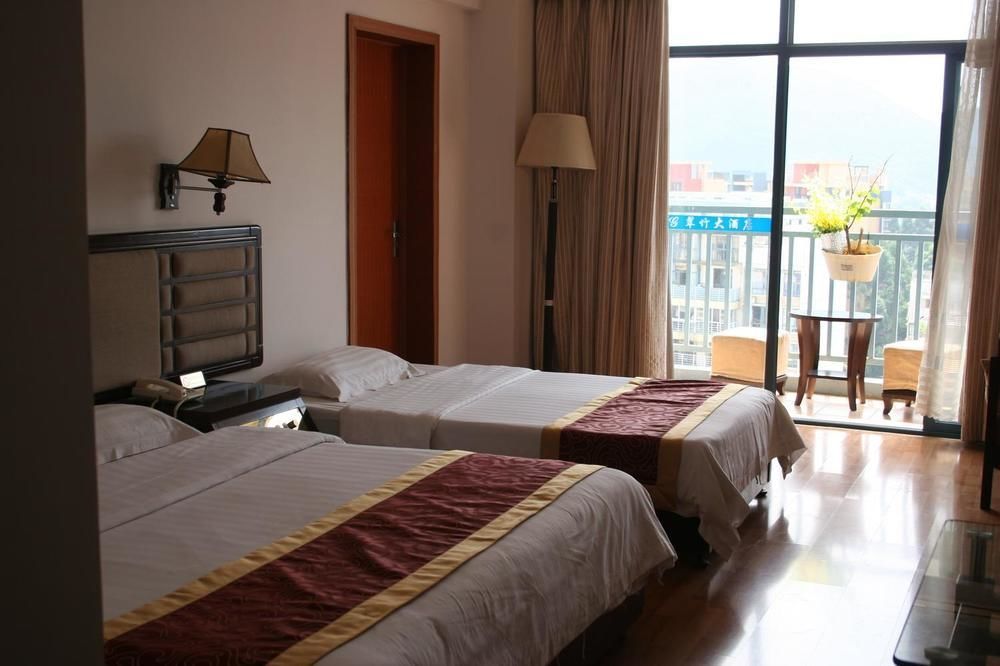 Green Bamboo Hotel 桂林 外观 照片